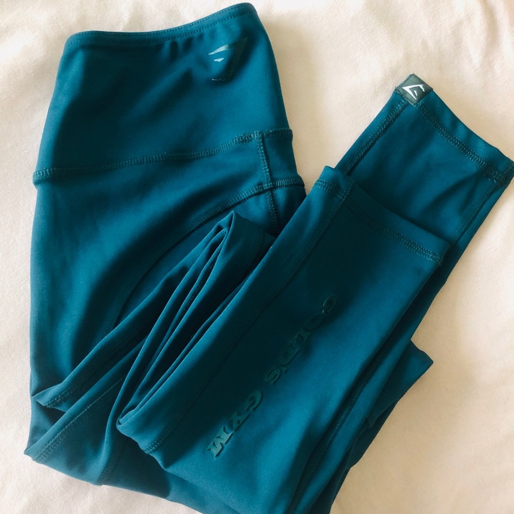 Gymshark Limited Edition Gold’s Gym Leggings